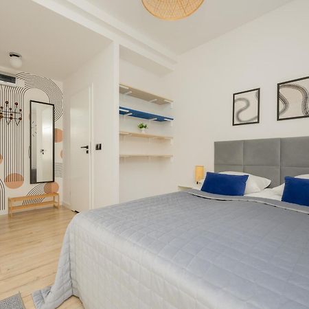 Chmielna Apartments Warsaw Center By Noclegi Renters Екстер'єр фото